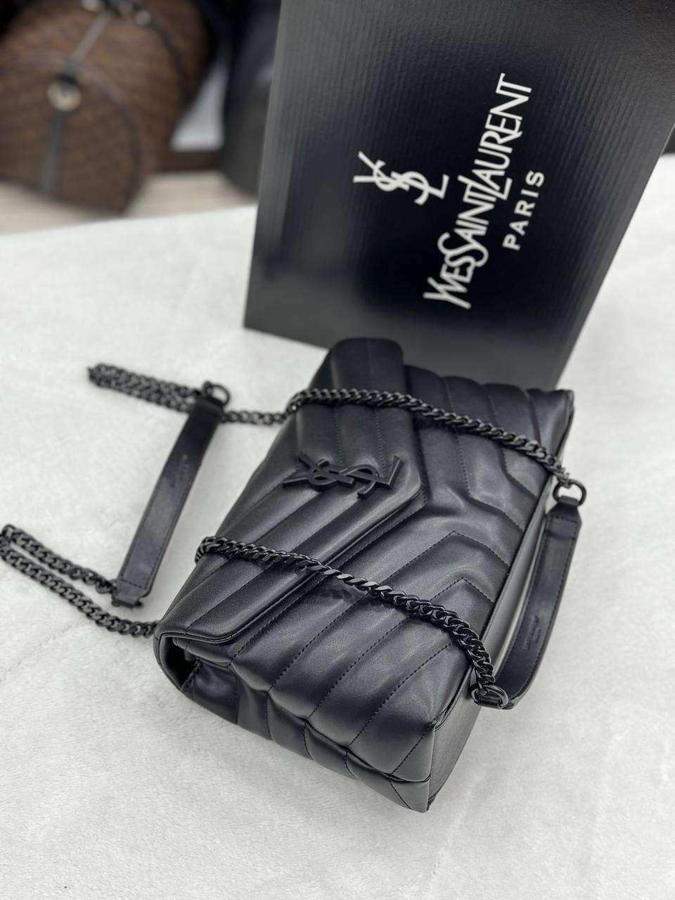 YSL Loulou medium  total black size 29x21