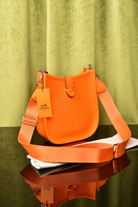 Hermes Evelyne 16 orange size18x16x5