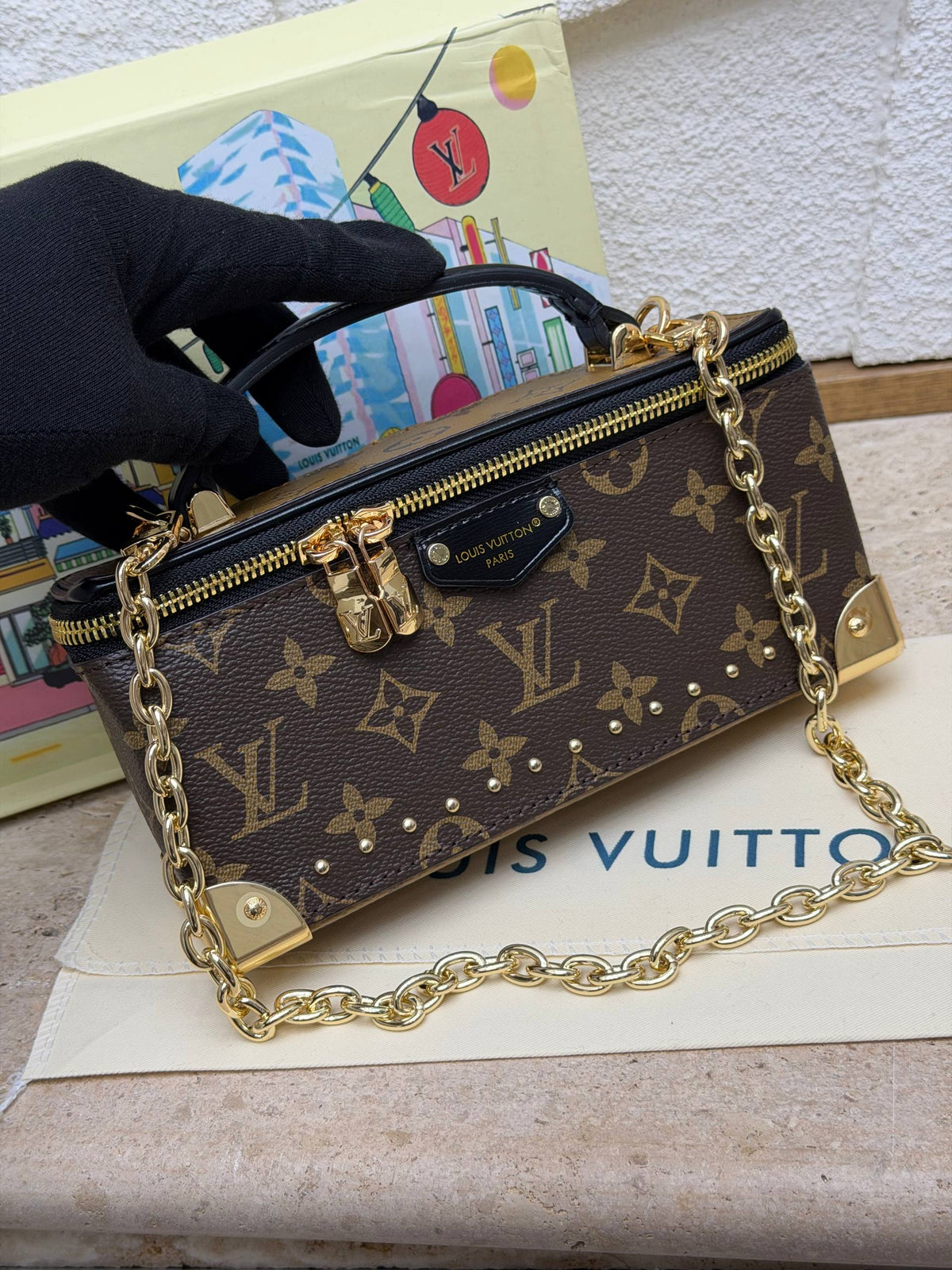 Louis  Vuıtton new vanity