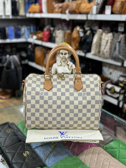 Louis Vuitton speedy dam- beige size 30cm