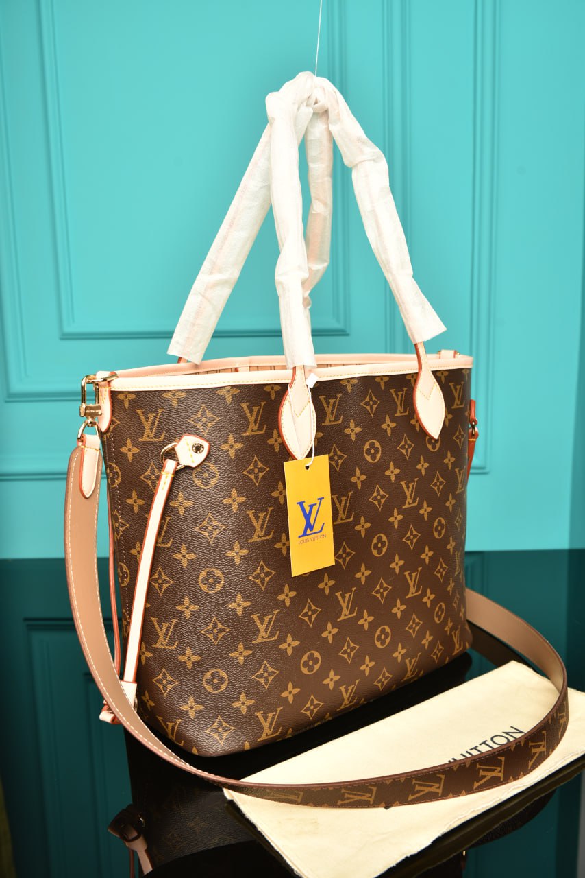 LOUIS VUITTON - Neverfull Bandouliere Inside: 31 × 28 × 14 cm