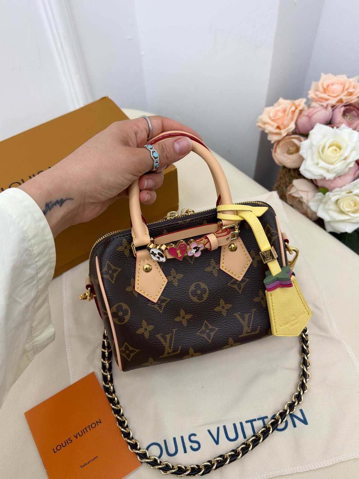 Louis Vuitton Nano Speedy  Size: 18,5 x 13 cm