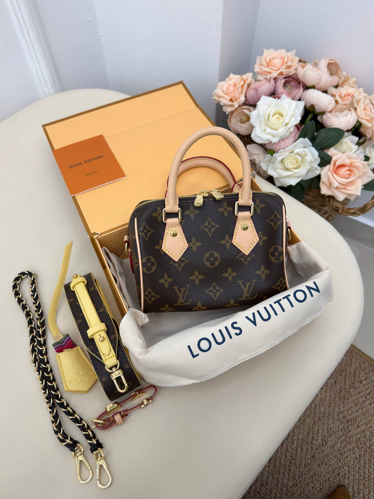 Louis Vuitton Nano Speedy  Size: 18,5 x 13 cm