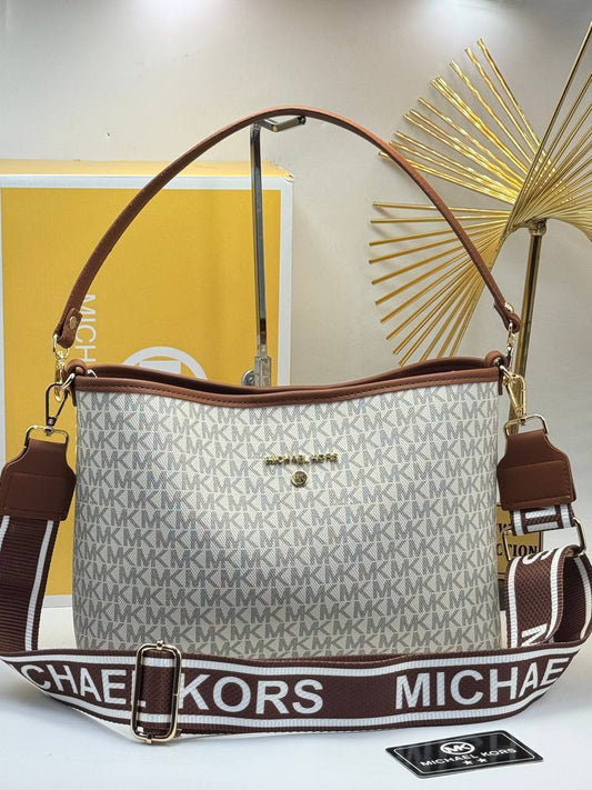 MICHAEL KORS MONOPLAY SHOULADER BAG SİZE ➡️ 21/35 CM