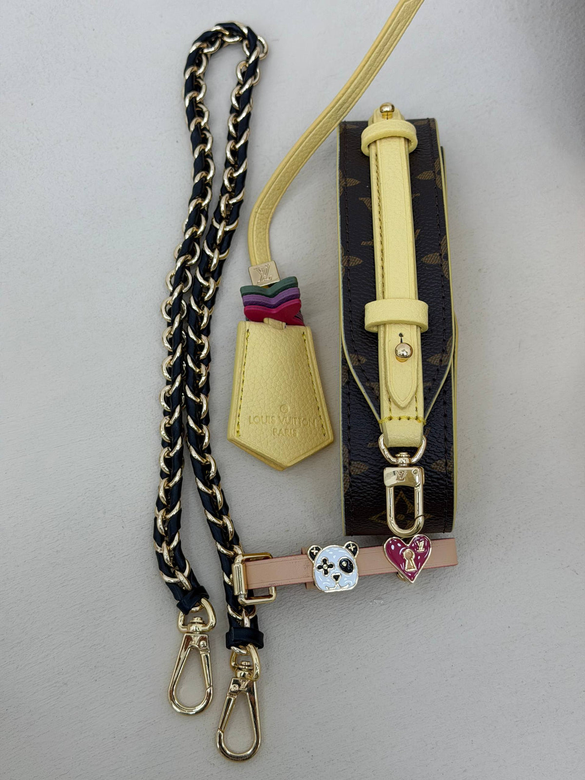 Louis Vuitton Nano Speedy  Size: 18,5 x 13 cm