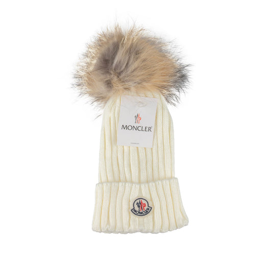 Moncler σκουφάκι με φυσική γούνα λευκό