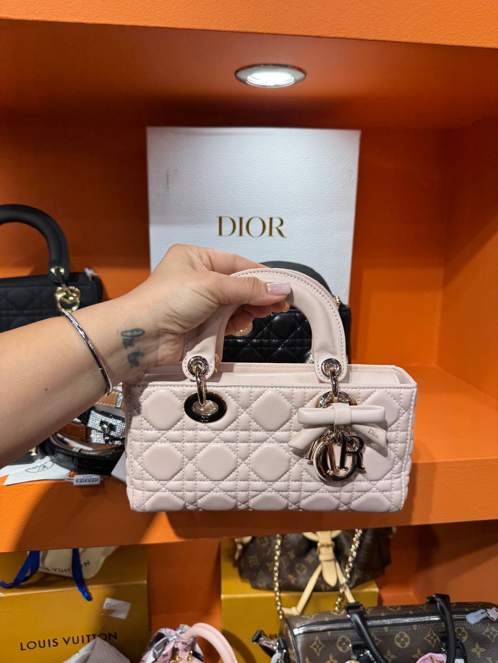 Dior