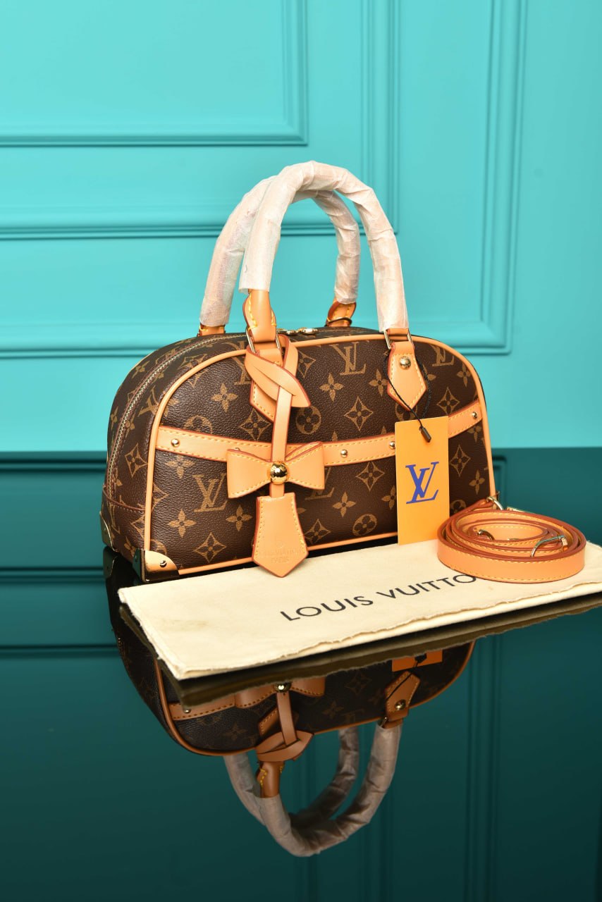 LV x TM Handbag East-West  27 x 14 x 10