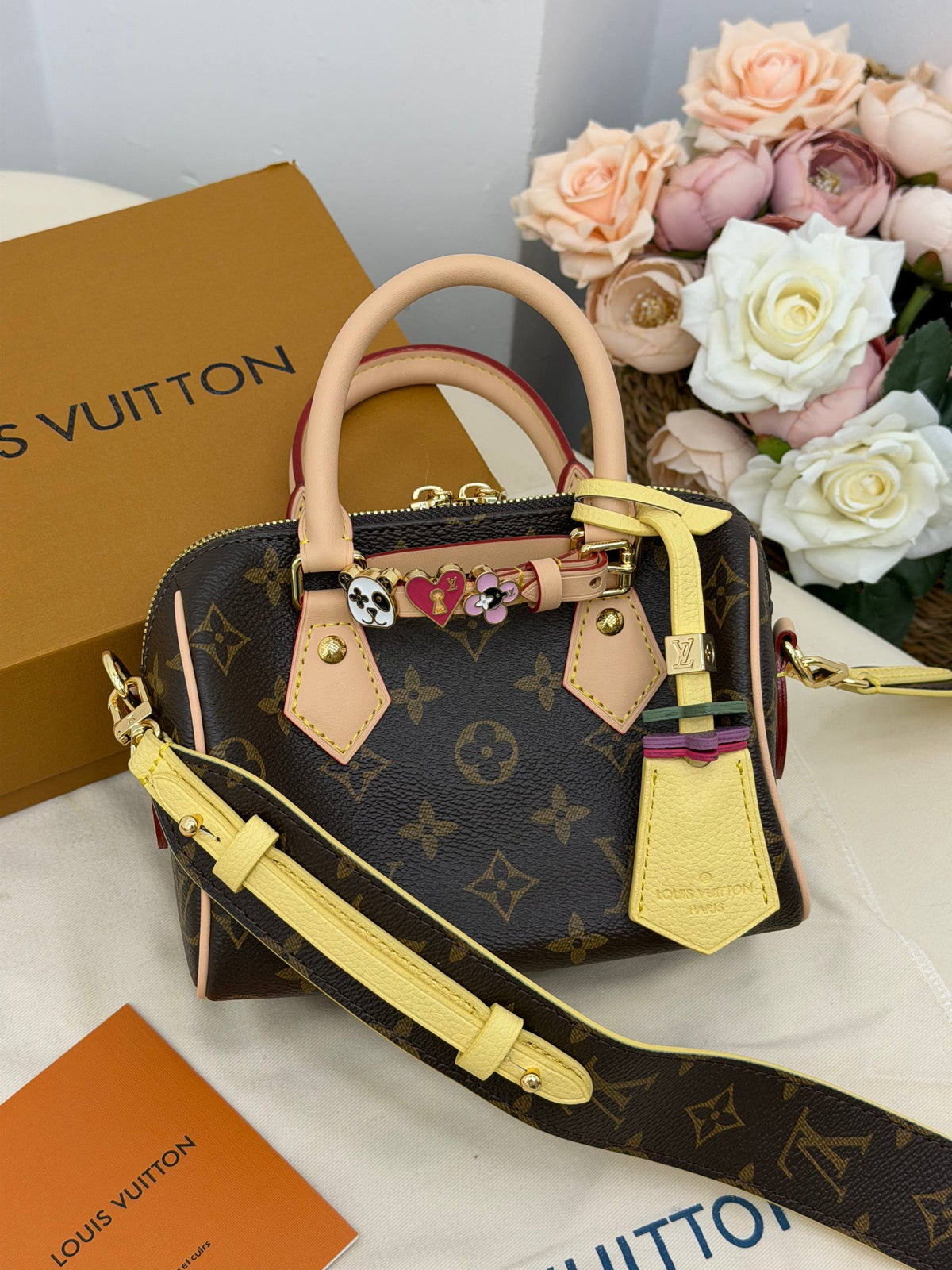 Louis Vuitton Nano Speedy  Size: 18,5 x 13 cm