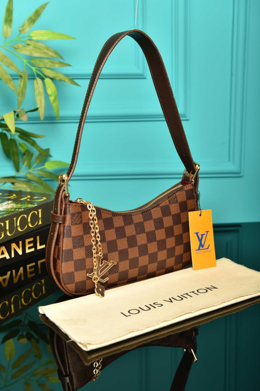LOUIS VUITTON - Pochette Bloom Damier 23 × 10 × 5 cm