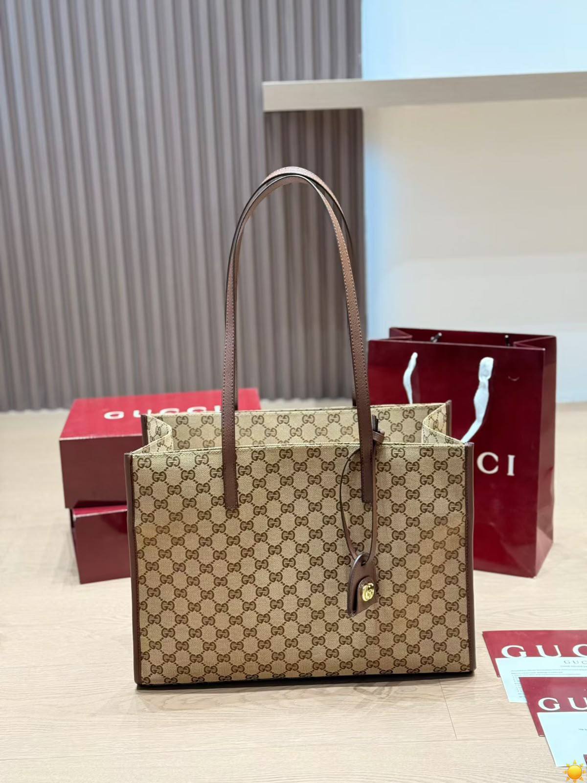 Gucci