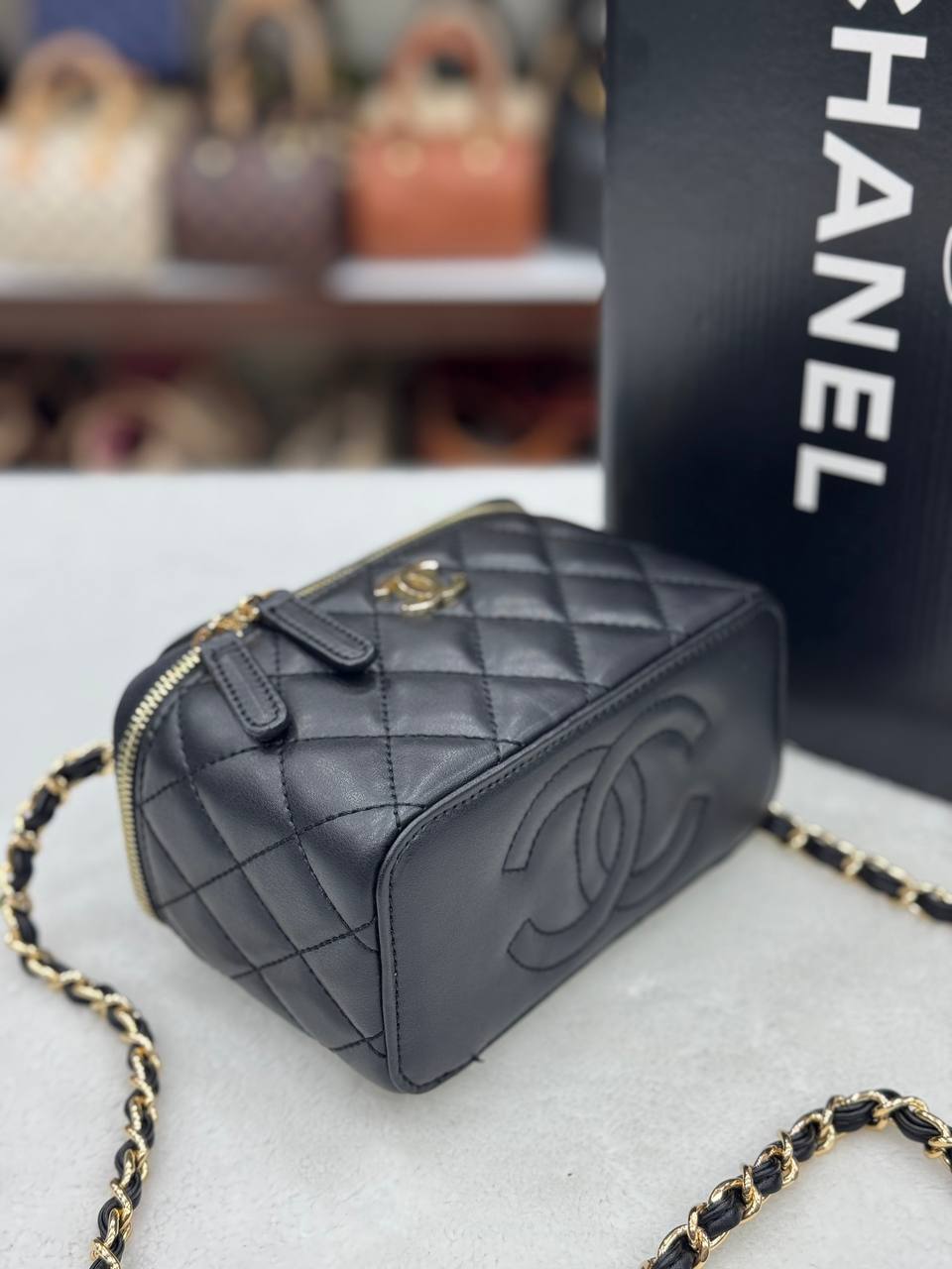 Chanel Small Vanity 💫🩶
17x11 cm