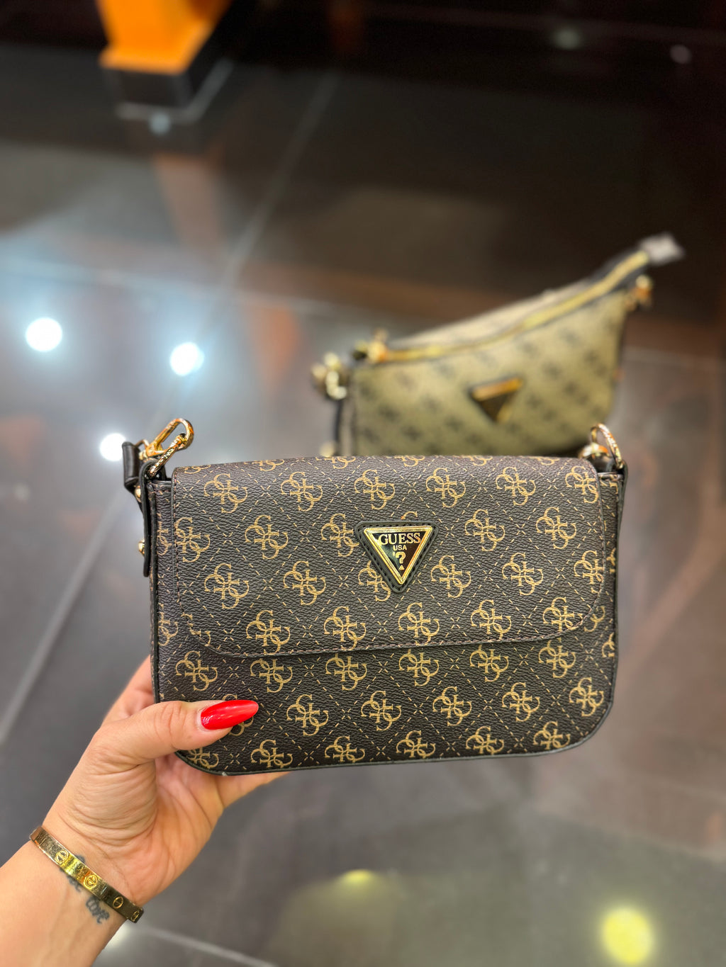 Guess black-brown 02