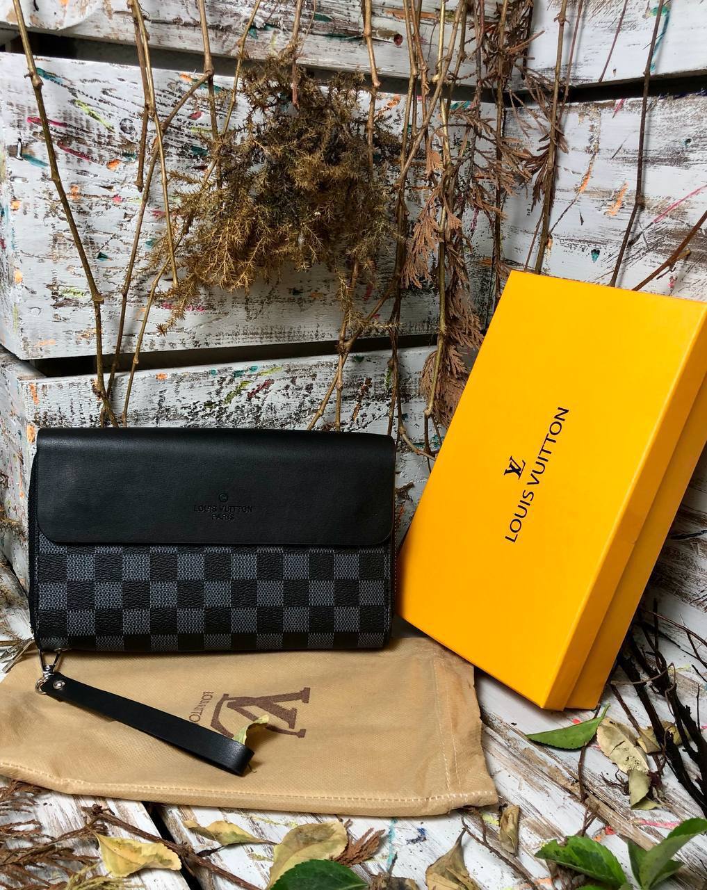 Louis Vuitton  Damier πορτοφόλι