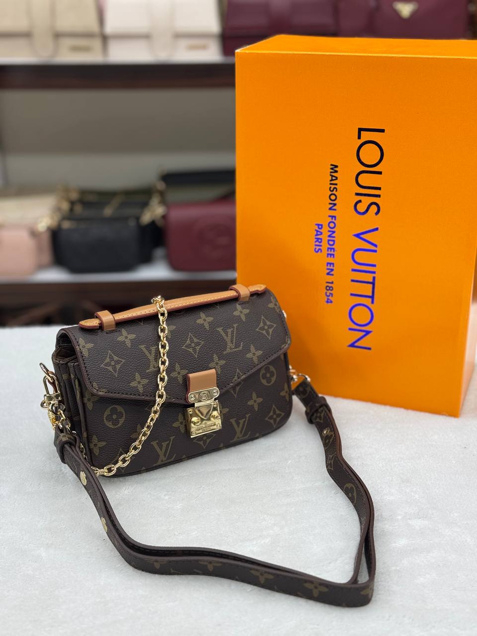 Louis Vuitton Métis