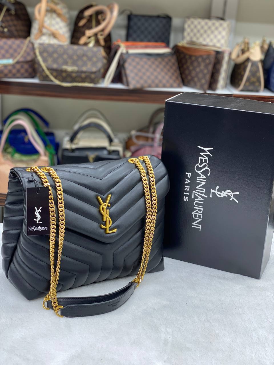 YSL Loulou big black-gold size 33x26