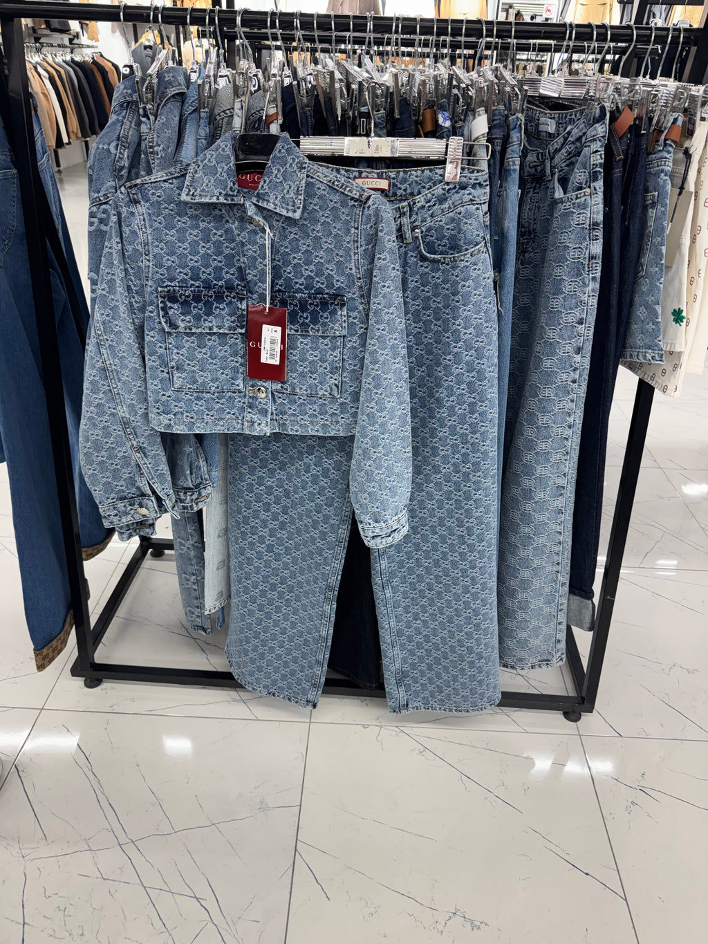 Gucci set